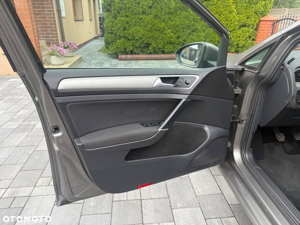 Volkswagen Golf 1.4 TSI BlueMotion Technology Highline - 32