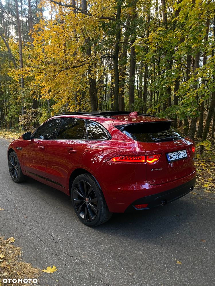 Jaguar F-Pace - 6