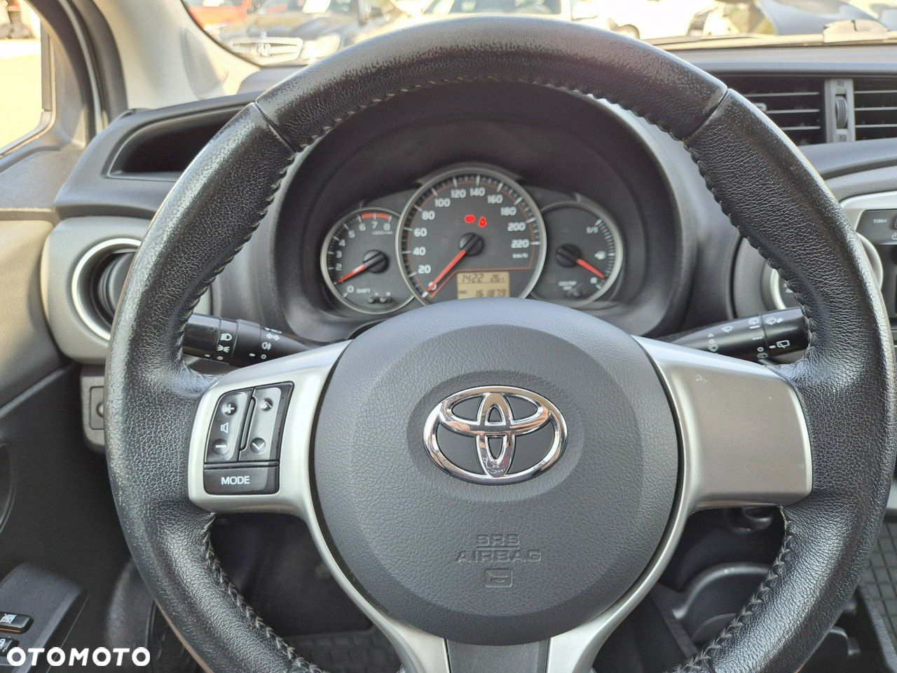 Toyota Yaris 1.0 Active - 15