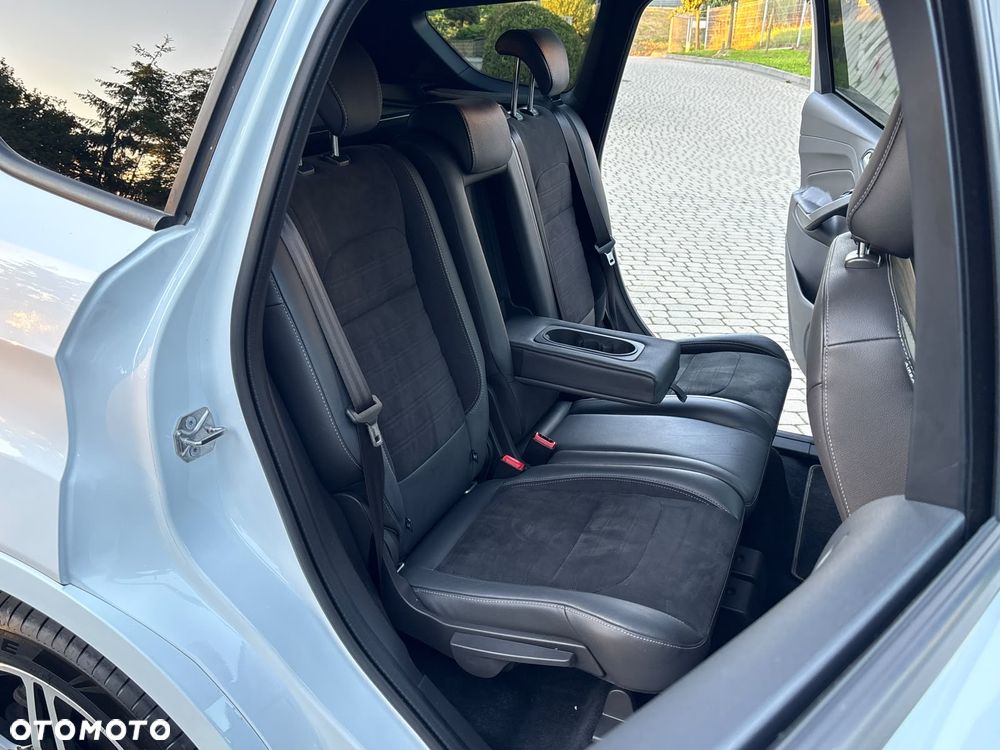 Ford Kuga 2.0 TDCi AWD ST-Line - 12