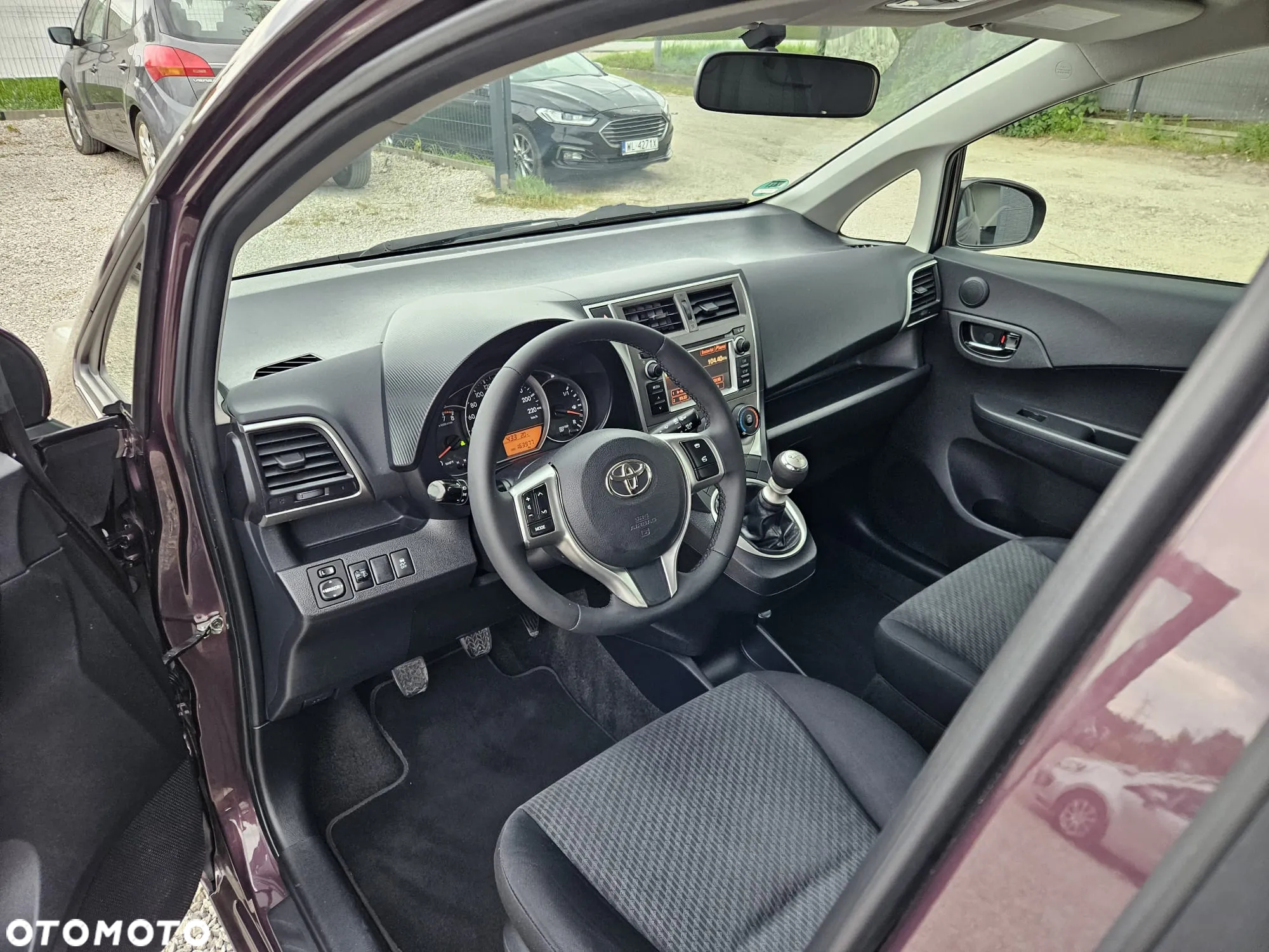 Toyota Verso S 1.33 VVT-i Life - 21