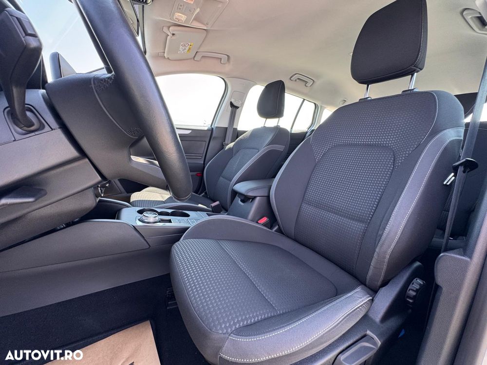 Ford Focus 1.5 EcoBlue Active - 14