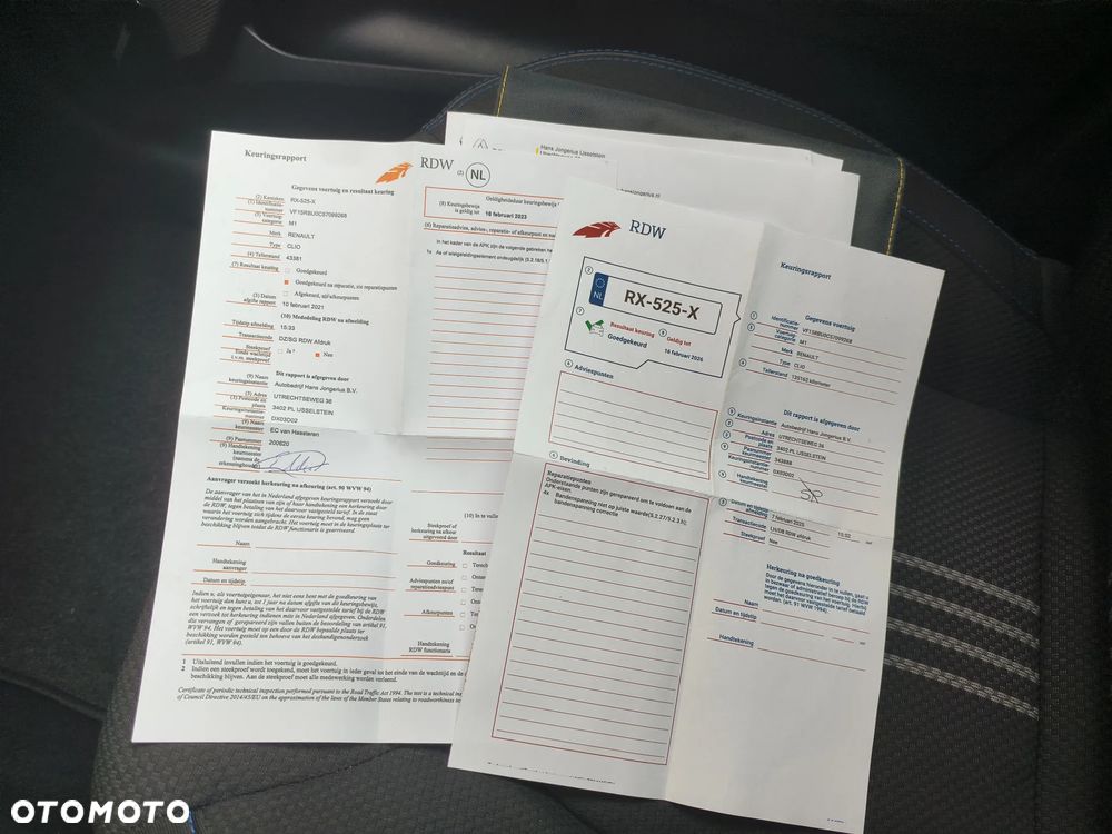 Renault Clio ENERGY TCe 120 LIMITED 2018 - 38