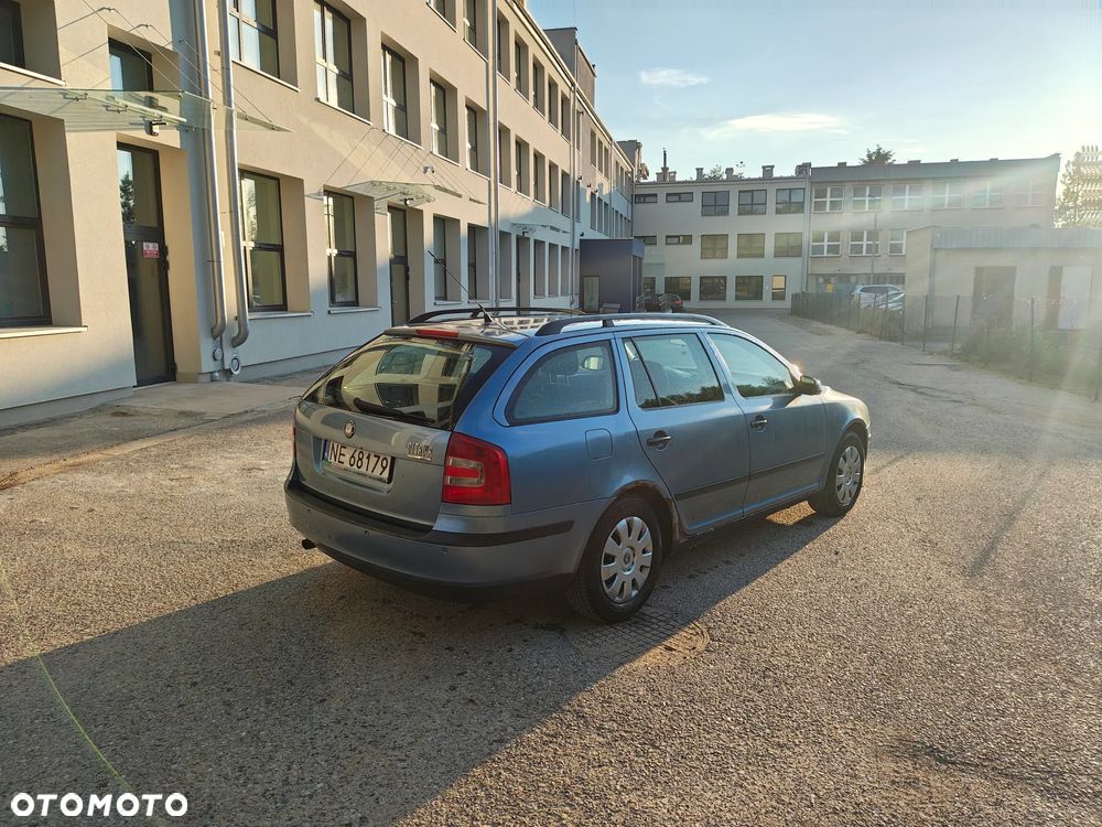 Skoda Octavia 1.6 Mint - 5