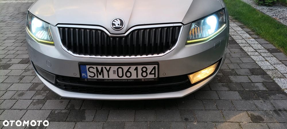 Skoda Octavia 2.0 TDI (Green tec) DSG L&K - 14