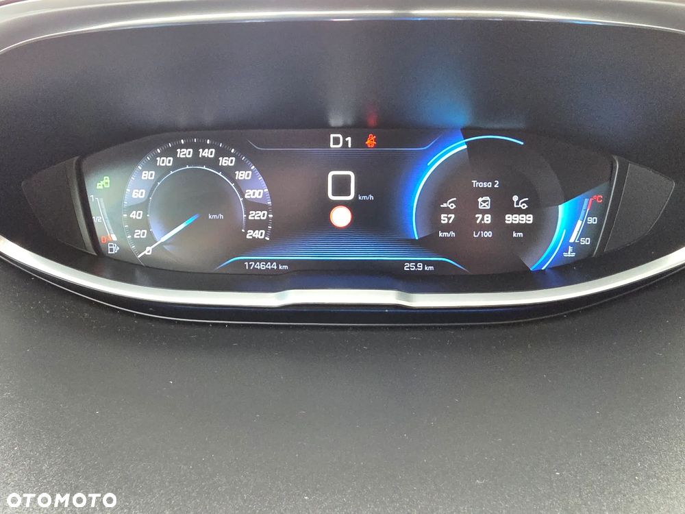 Peugeot 5008 1.6 THP Active S&S EAT6 - 10