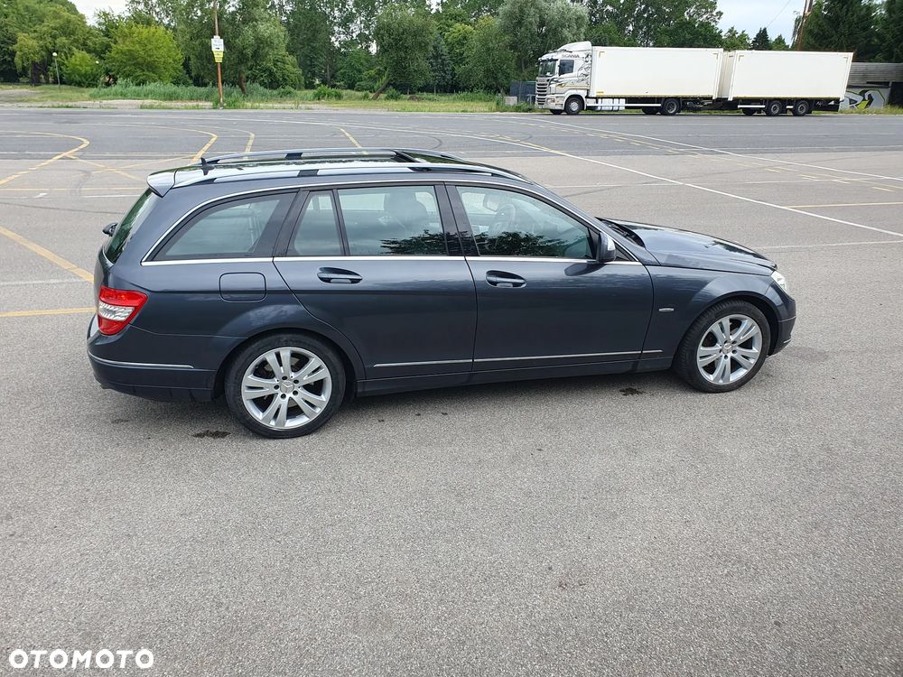 Mercedes-Benz Klasa C 320 CDI 7G-TRONIC Avantgarde - 18