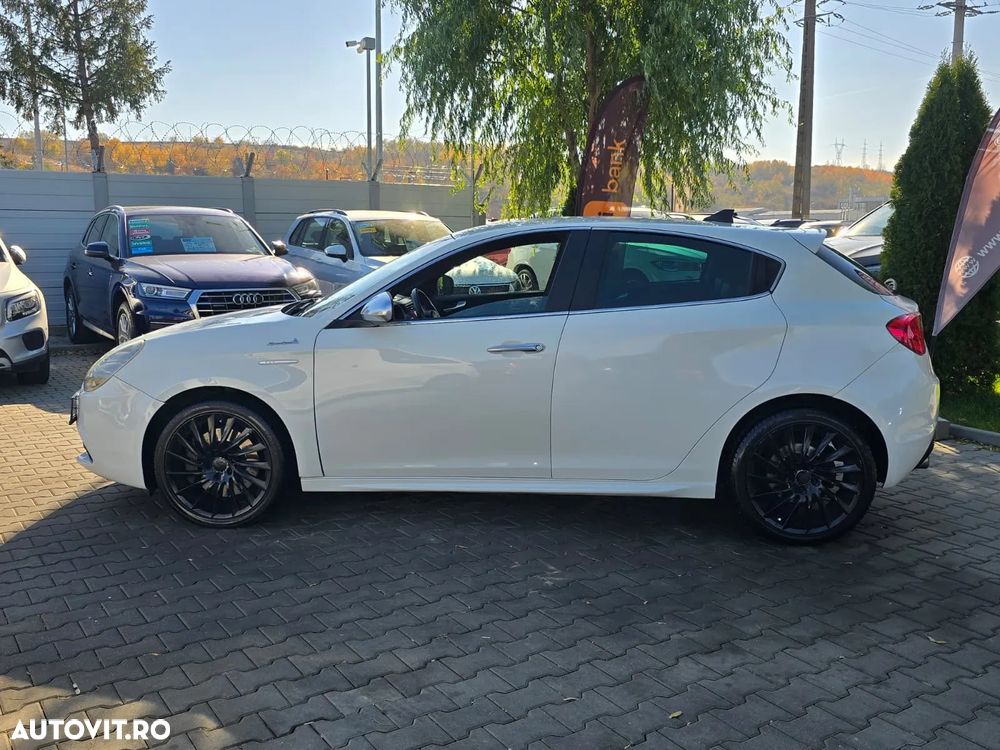 Alfa Romeo Giulietta 2.0 JTDM 20V TCT Speciale - 2