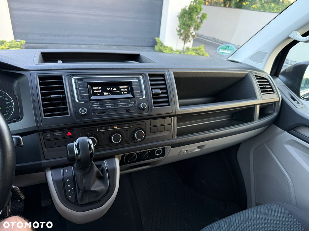 Volkswagen Transporter L1H1 DSG - 18