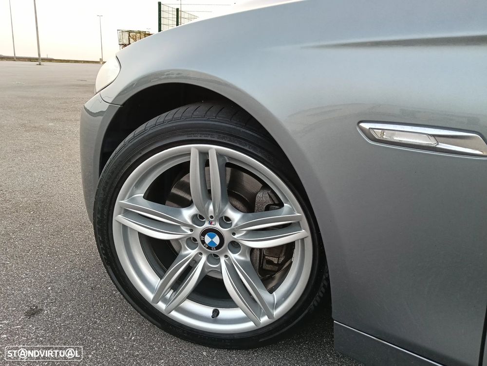 BMW 525 d Pack M - 9