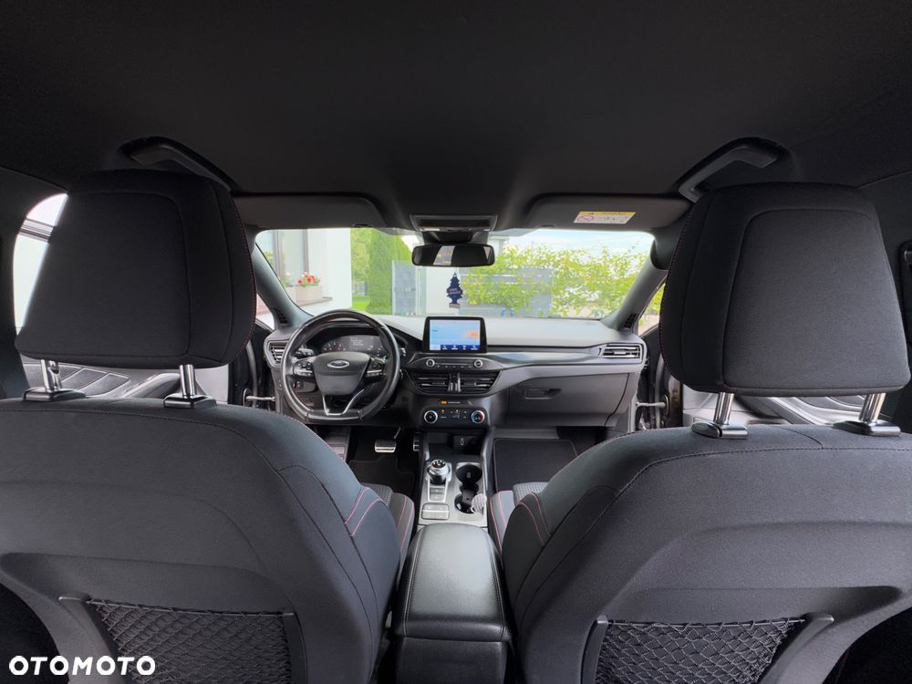 Ford Focus - 24