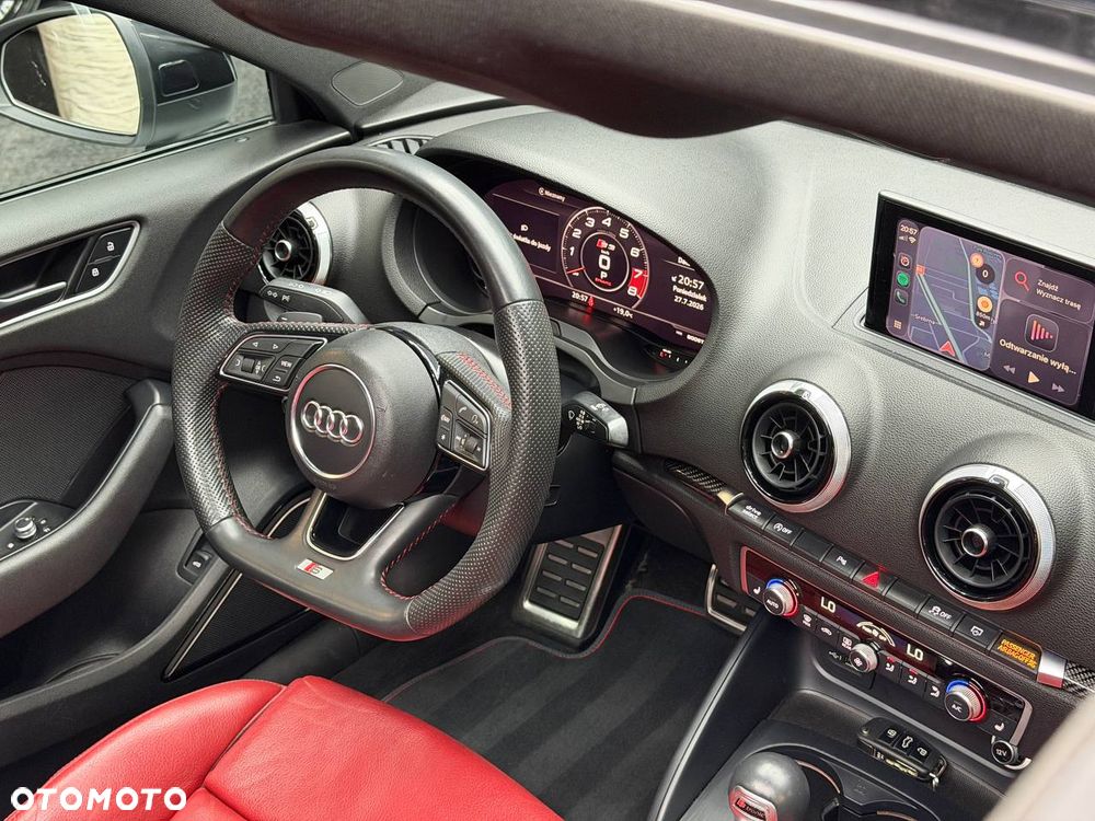 Audi S3 S tronic - 17