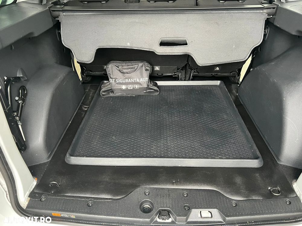 Dacia Dokker 1.5 Blue dCi Laureate - 24