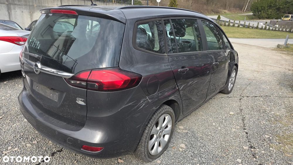 Opel Zafira 2.0 CDTI Cosmo - 4
