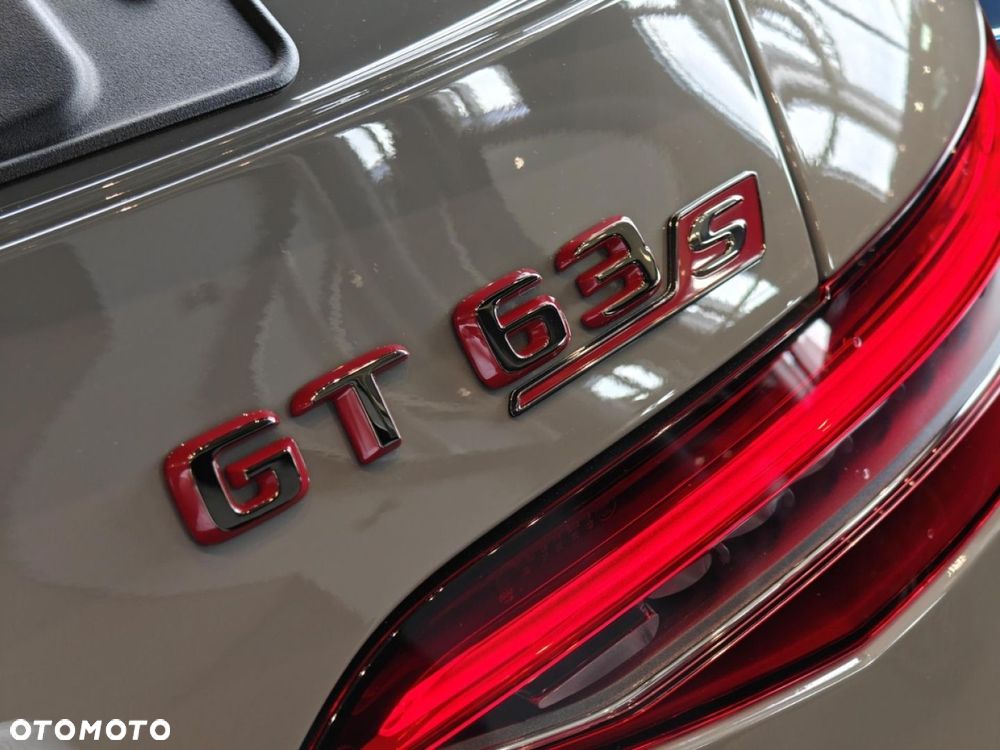 Mercedes-Benz AMG GT - 7