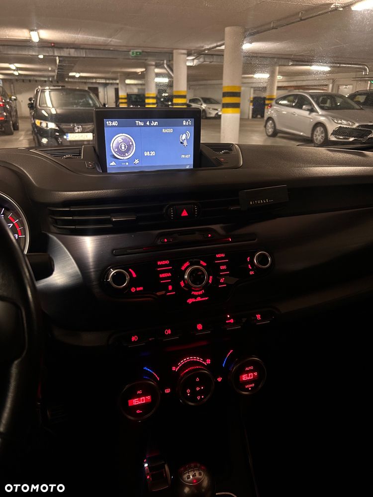 Alfa Romeo Giulietta 1.4 TB MultiAir Distinctive - 12