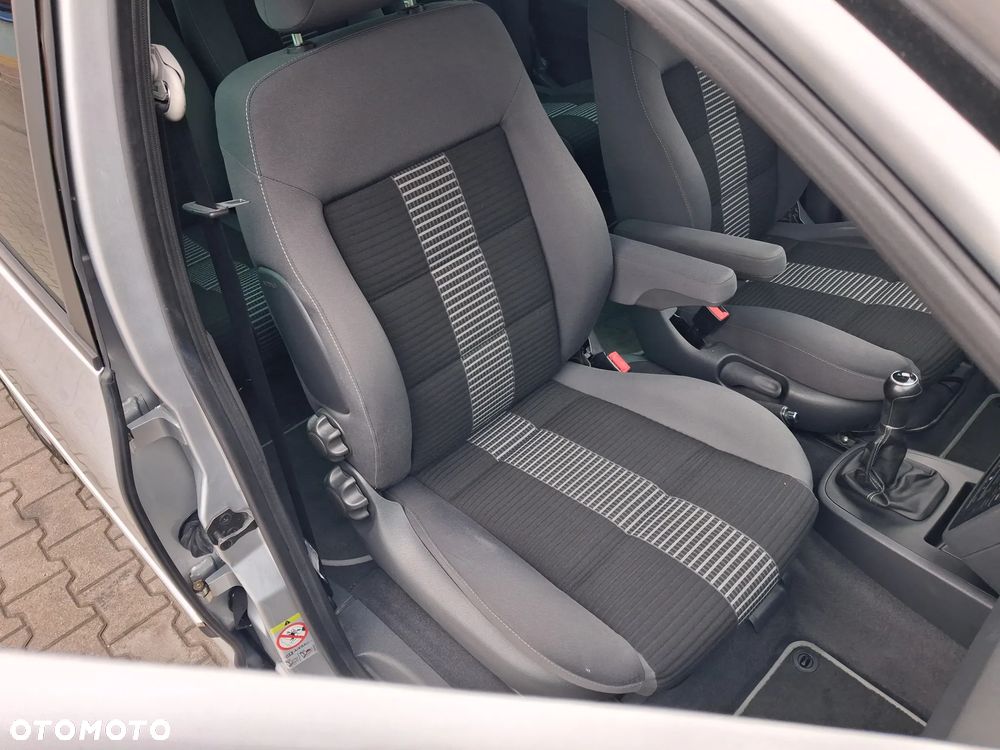 Volkswagen Sharan 1.8 5V Turbo United II - 33