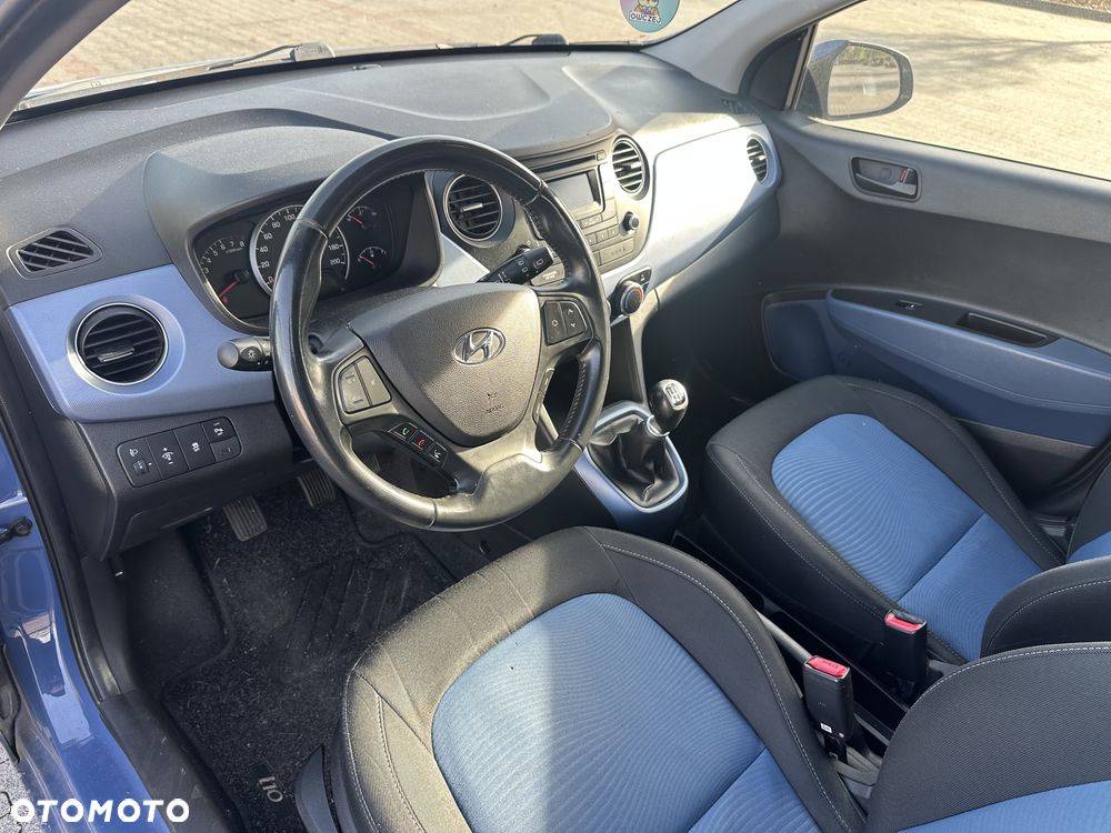 Hyundai i10 1.0 YES Gold - 12