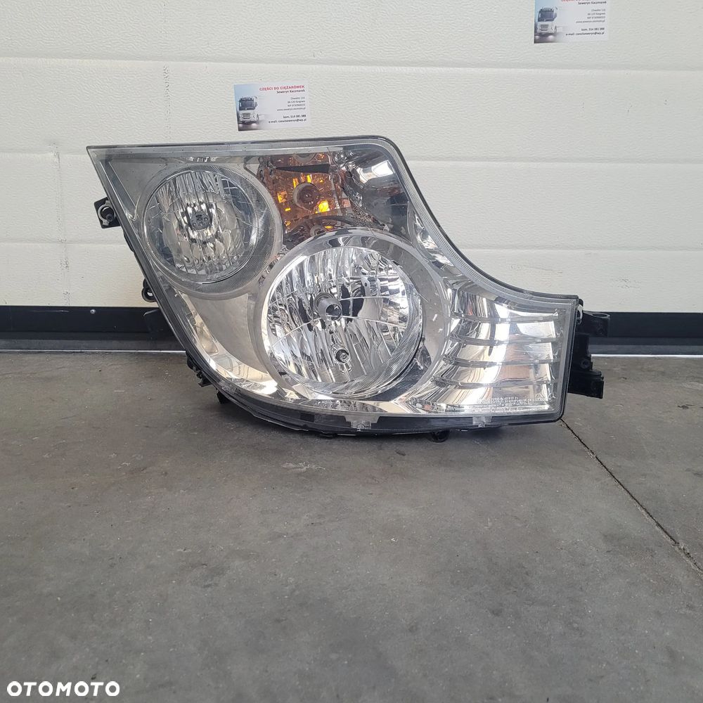 LAMPA RH MERCEDES ACTROS MP4 A9608200339 CHWALIM116 - 1