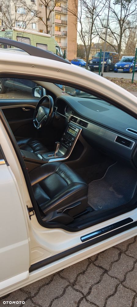 Volvo V70 D3 Geartronic Momentum - 13