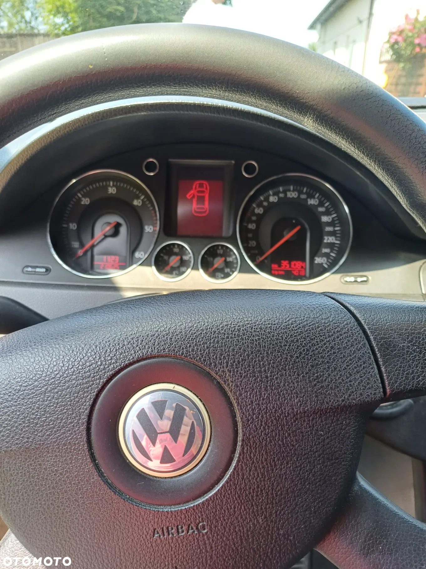 Volkswagen Passat 1.9 TDI Highline - 6