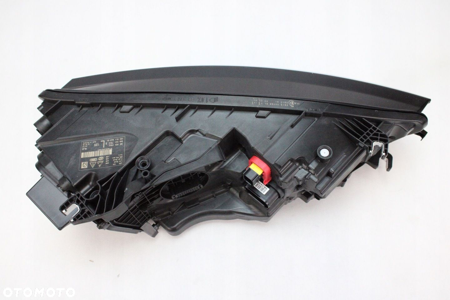 NOWA ORG LAMPA LEWY PRZÓD MATRIX AUDI A7 S7 RS7 4G8941783B - 6