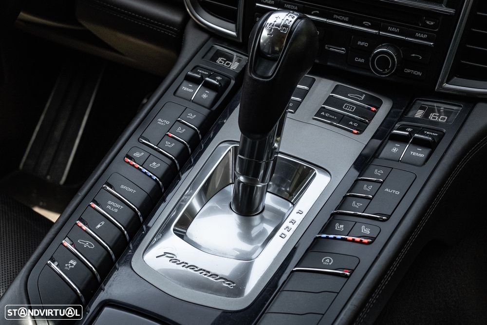 Porsche Panamera Edition - 8