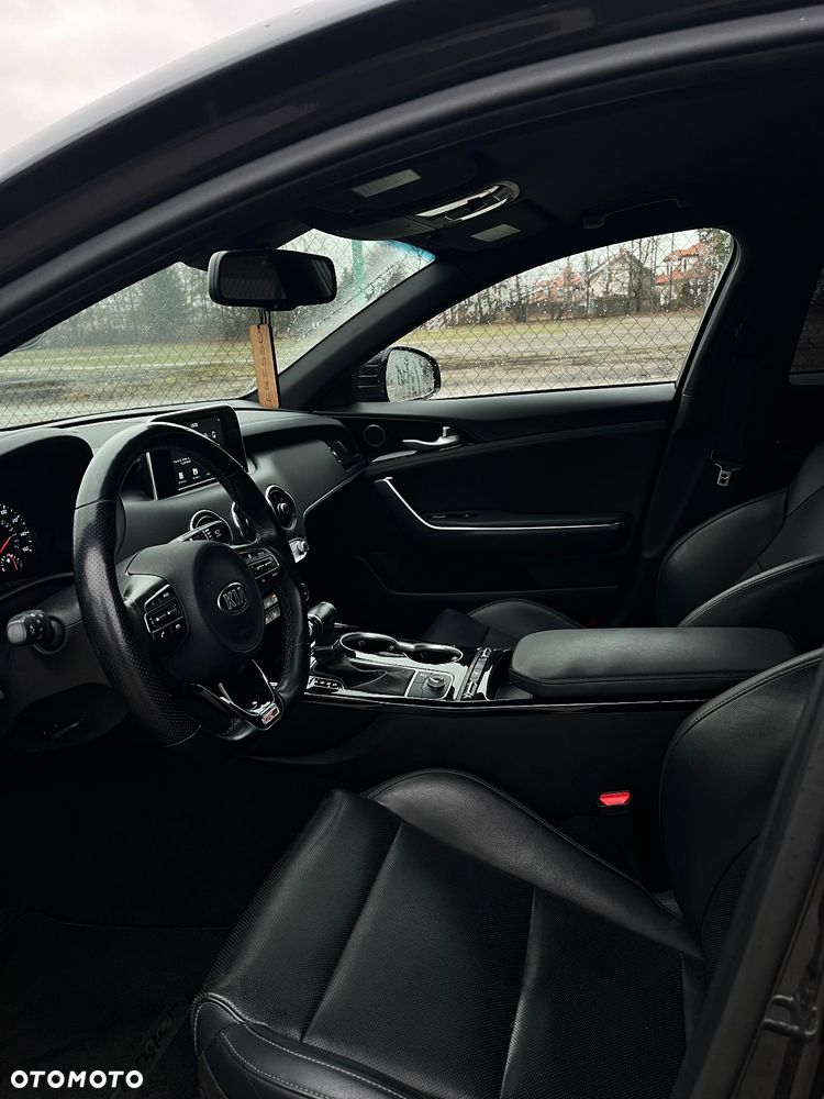 Kia Stinger 2.0 T-GDI GT Line - 15