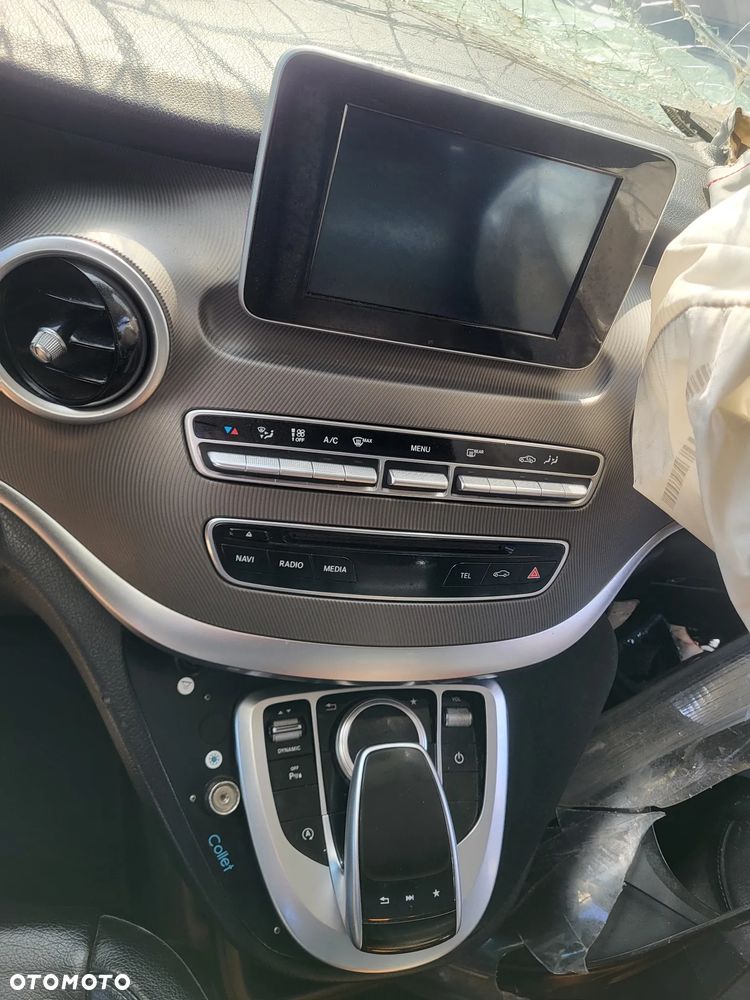 Mercedes-Benz Vito - 31