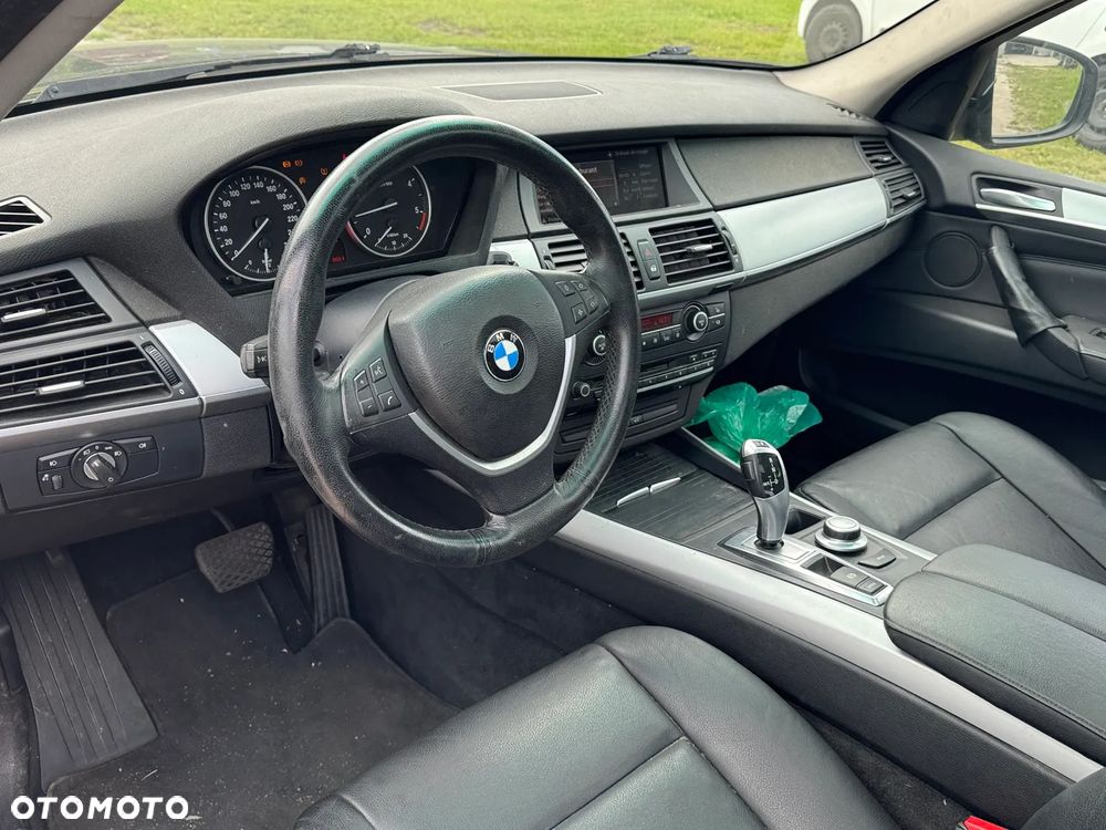 BMW X5 3.0d - 11