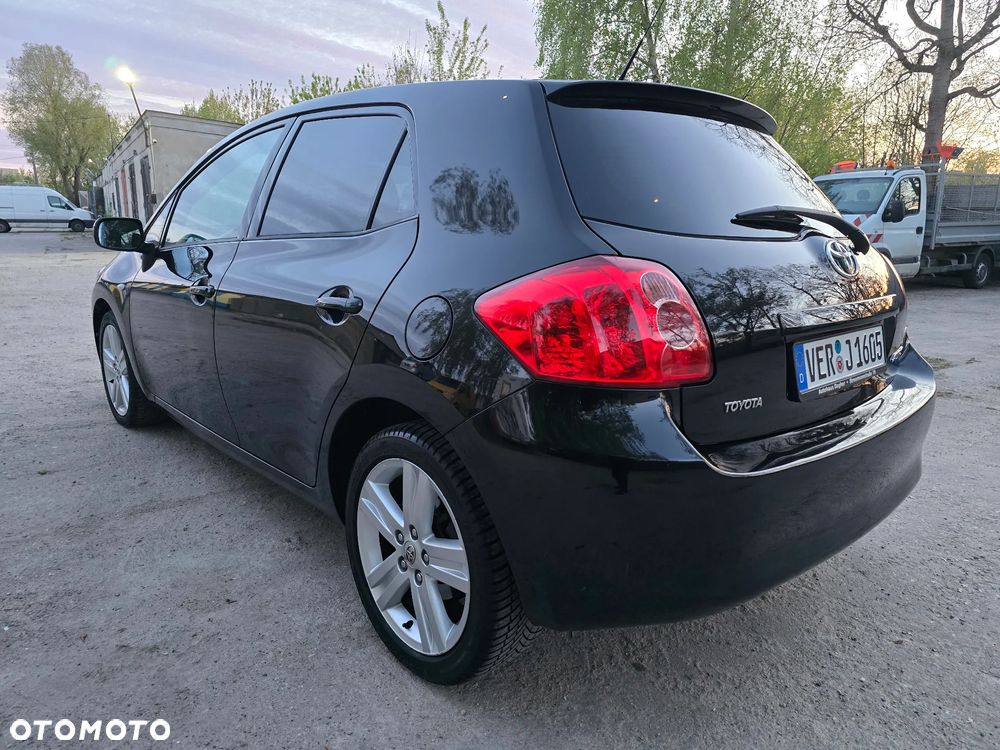 Toyota Auris 1.4 VVT-i Sol - 32