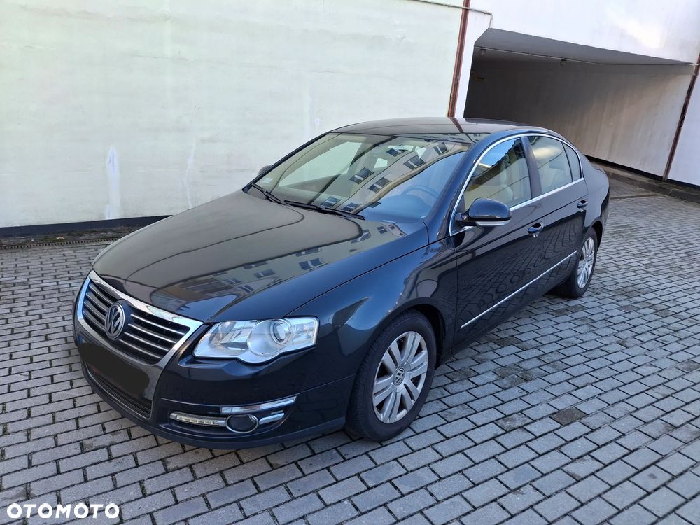 Volkswagen Passat 2.0 TDI Comfortline DSG - 9