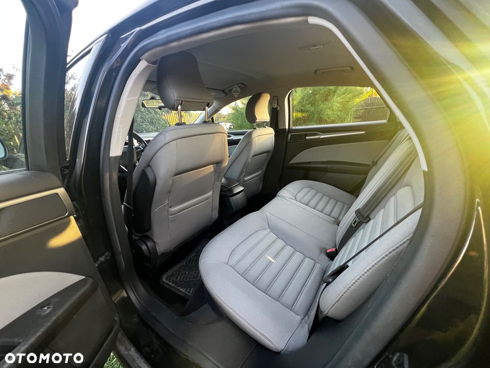 Ford Fusion 2015 photo 3