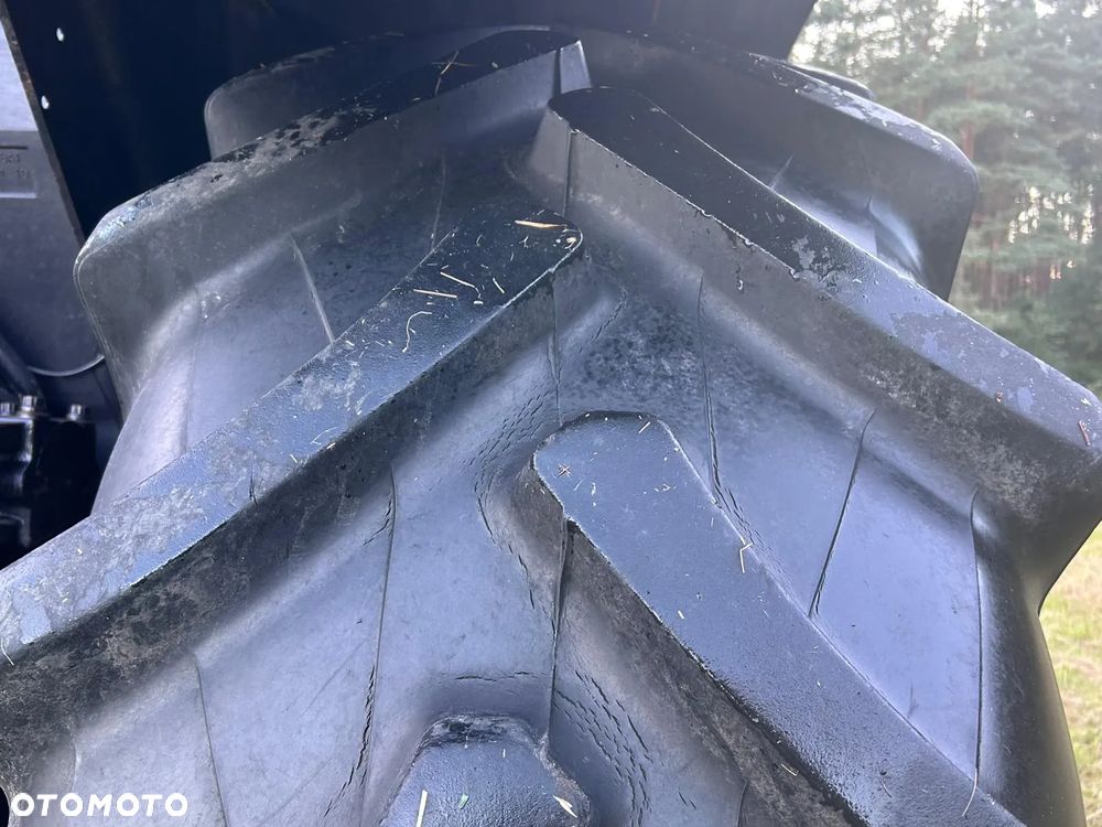 Massey Ferguson - 16