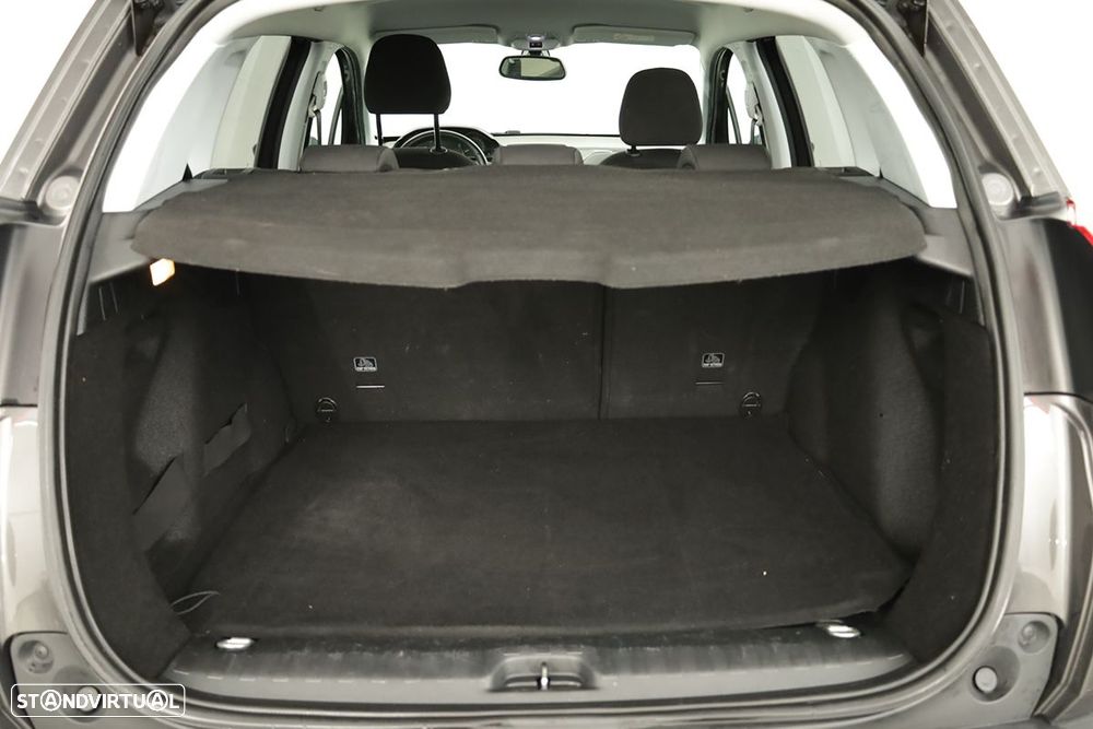 Peugeot 2008 1.2 PureTech Signature - 24