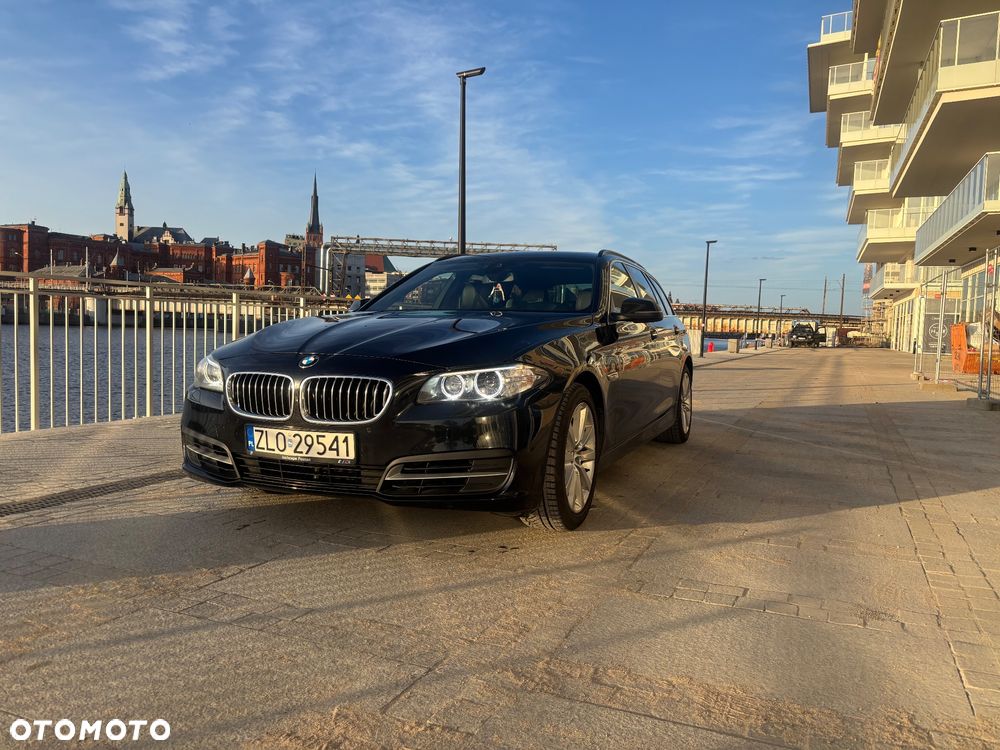 BMW Seria 5 520d Luxury Line - 1