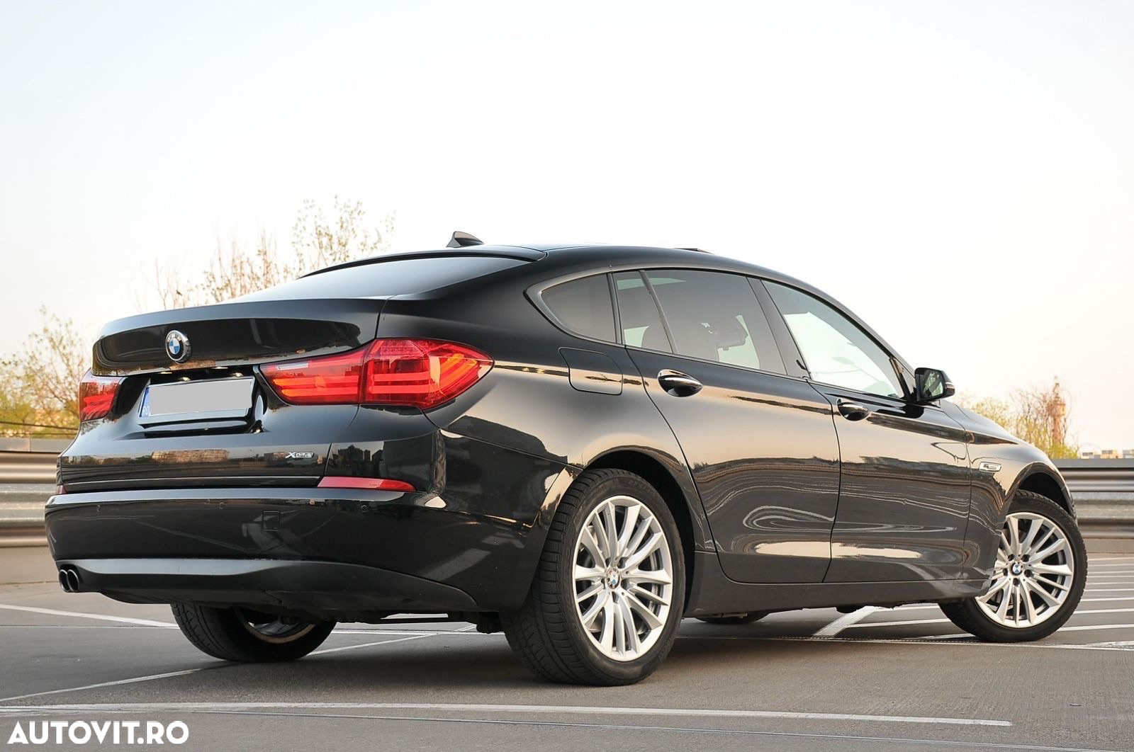 BMW Seria 5 530d Gran Turismo Aut. Luxury Line - 4