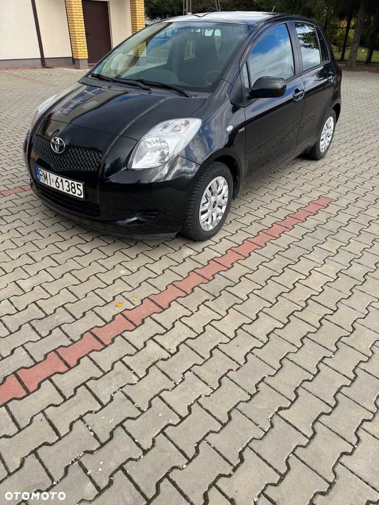 Toyota Yaris - 3