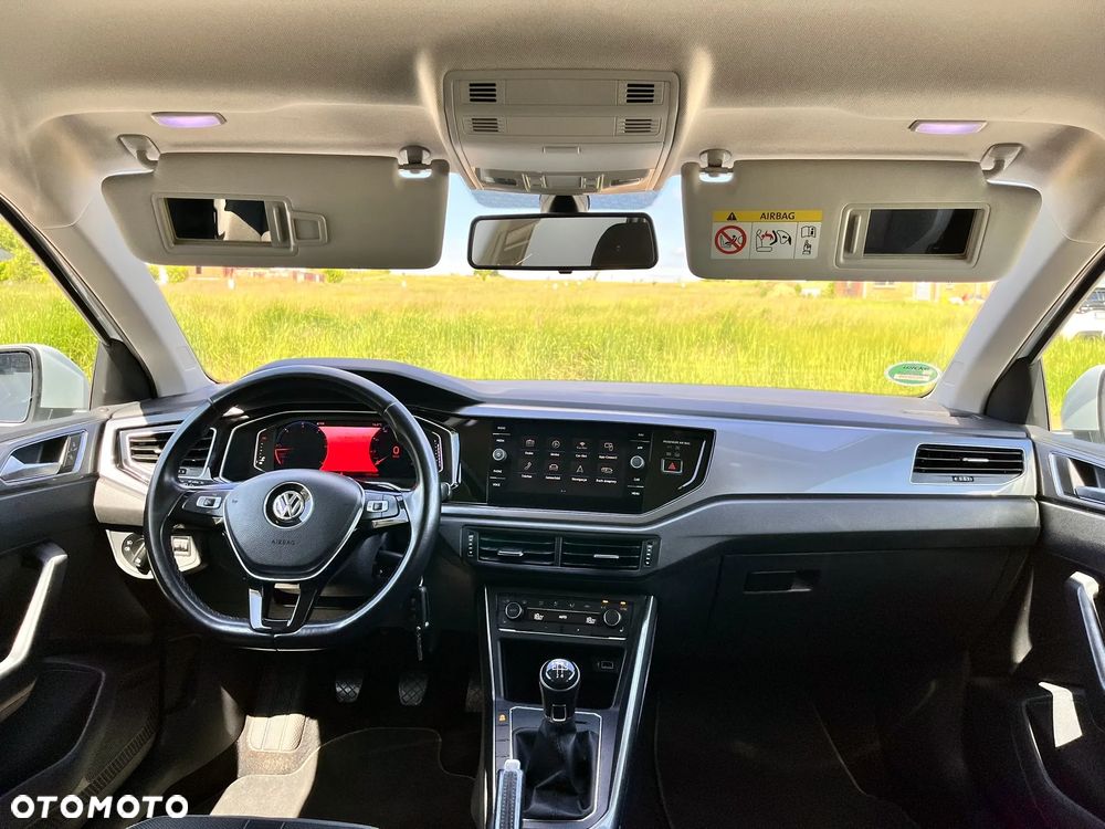Volkswagen Polo 1.6 TDI SCR Highline - 30