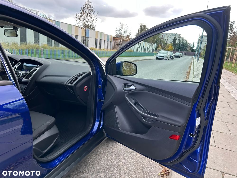 Ford Focus 1.6 Trend - 20