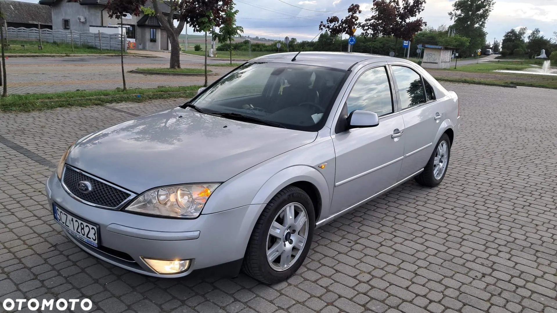 Ford Mondeo Turnier 2.0 TDCi Ghia - 15