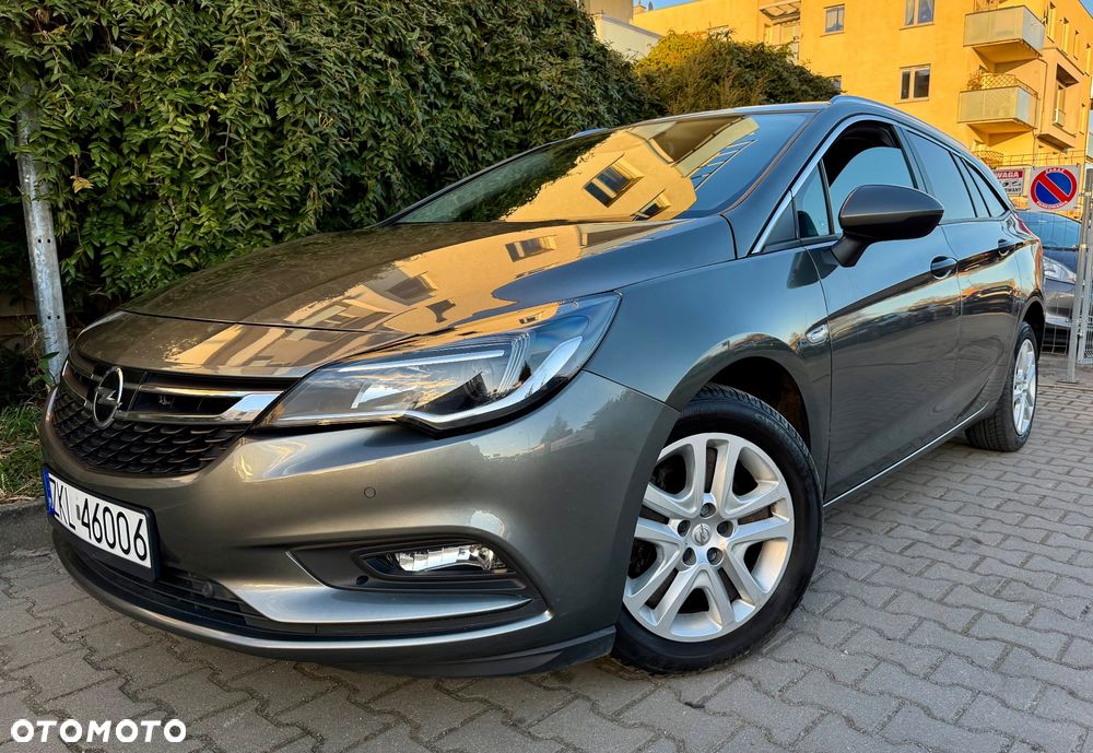 Opel Astra 1.6 D (CDTI) Automatik Innovation - 16