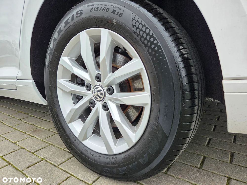 Volkswagen Passat 2.0 TDI (BlueMotion Technology) Comfortline - 8