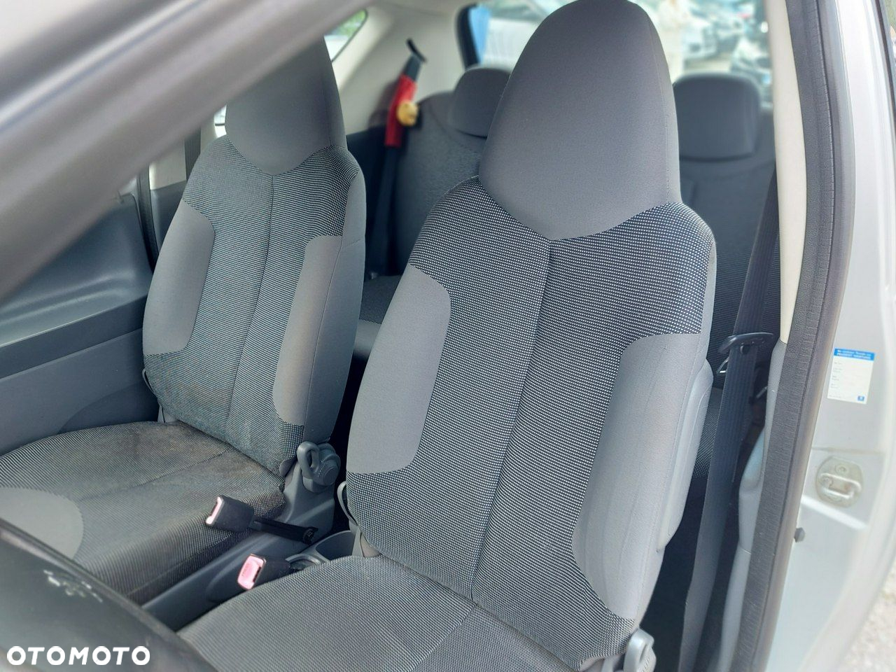 Peugeot 107 - 9