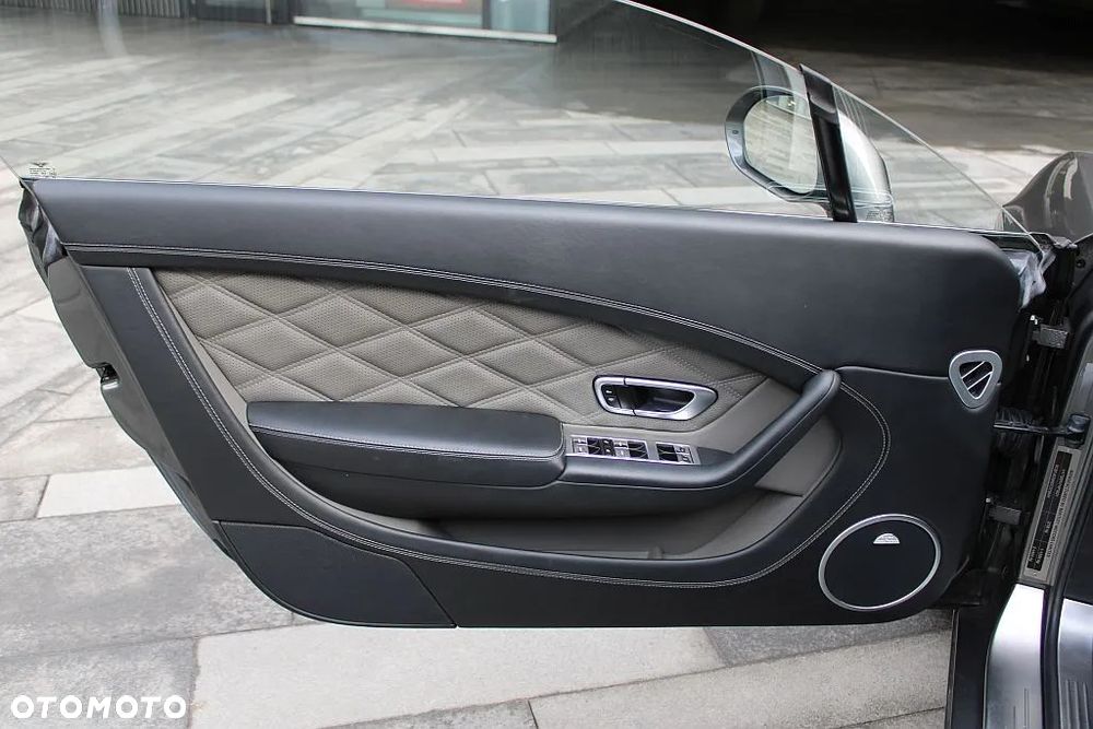 Bentley Continental GT V8 - 34