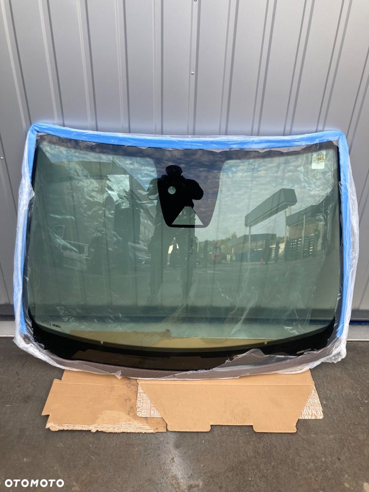 Renault CLIO 5 V 23r. 2023 3… ORYGINALNA SZYBA PRZEDNIA CZOŁOWA KAMERA SENSOR CZUJNIK RADAR ORYGINAŁ  na sensor deszczu czujnik Wwa - 2