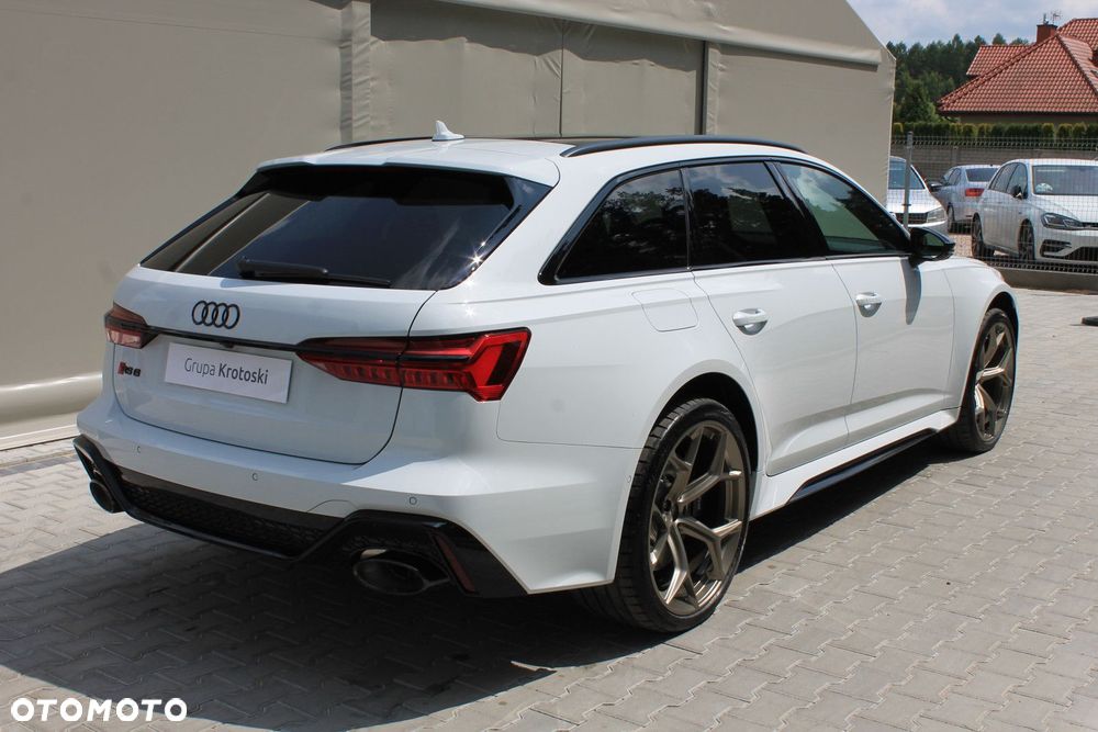 Audi RS6 Avant - 5