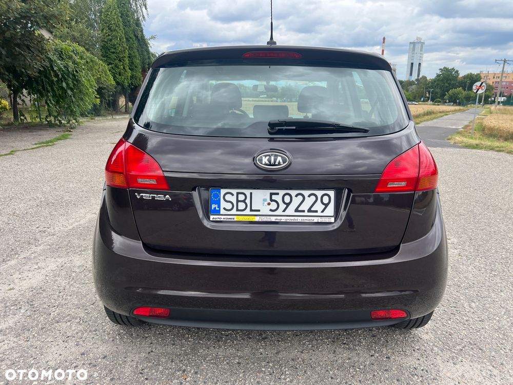 Kia Venga 1.4 CVVT Vision - 5