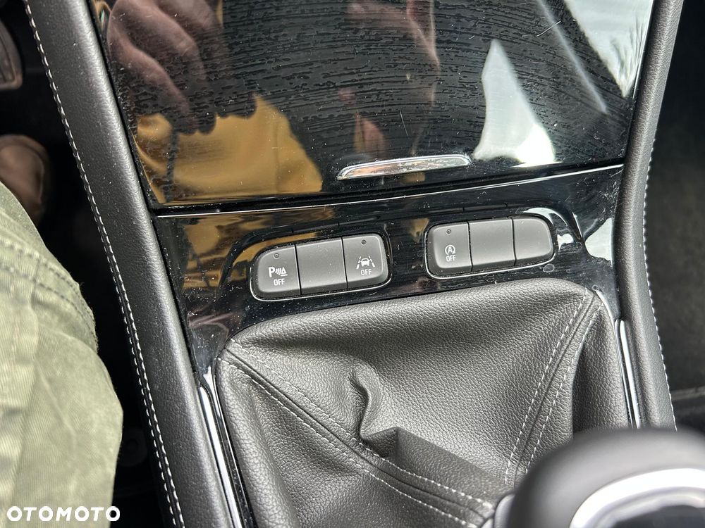 Opel Grandland X 1.2 Start/Stop Elegance - 29