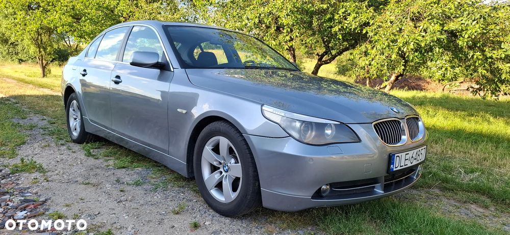 BMW Seria 5 520i - 10